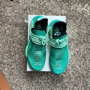 adidas NMD Human Race x Pharrell Green size 8
